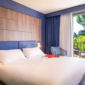 **** Hotel Mercure Centre Bompard La Corniche Francia